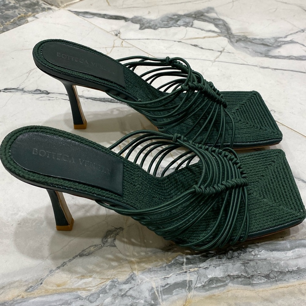 Bottega Veneta Square Toe Green Mules